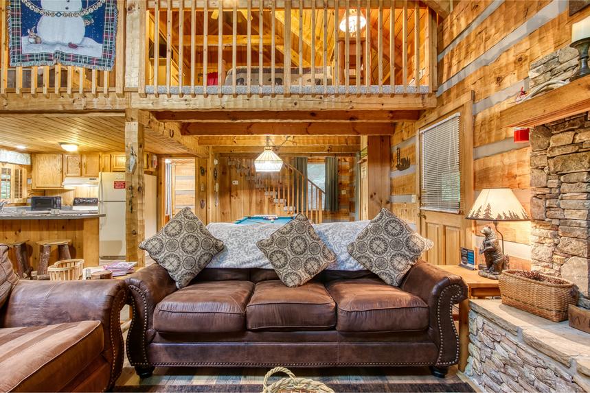 Cozy Mountain Hideaway
